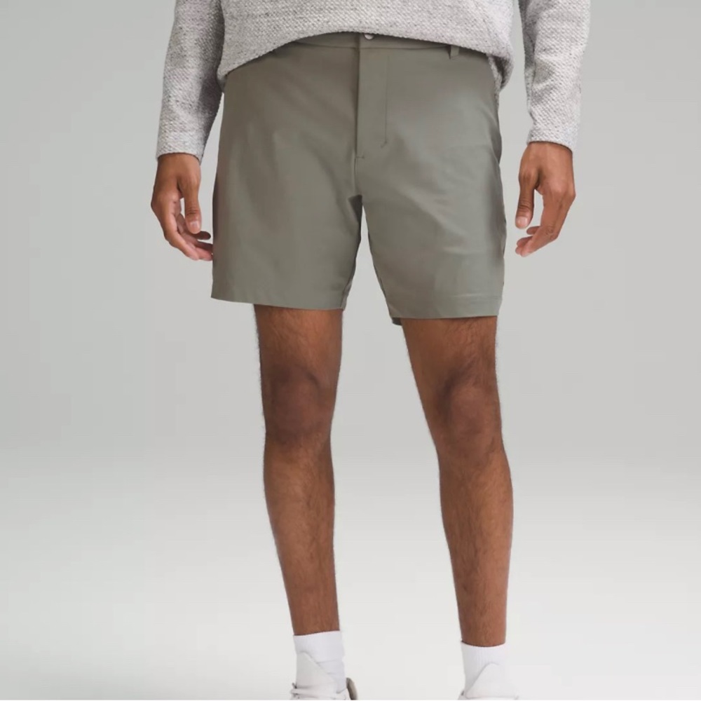 Lululemon commission 7” shorts
